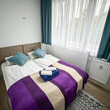 Apartament Przy Plazy Pansiyon *